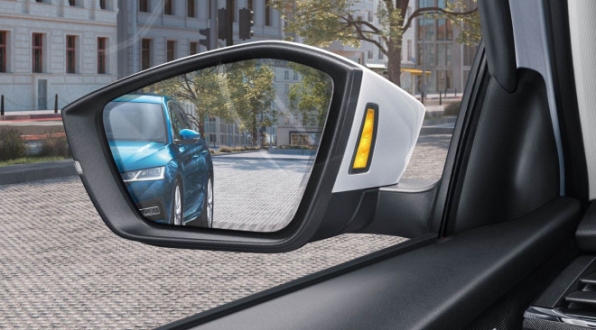 https://aumhyblfao.cloudimg.io/crop/660x366/n/https://s3.eu-central-1.amazonaws.com/bourguignon-nl/09/2004-skoda-nieuwe-octavia-combi-21.jpg?v=1-0