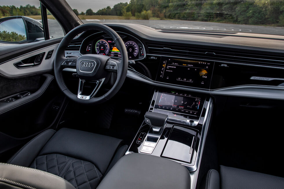2003-audi-Q7-TFSIe (8).jpg