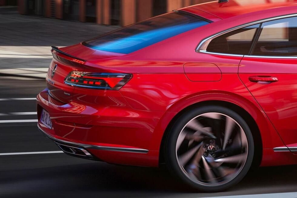 2204-VW-Arteon-10.jpg
