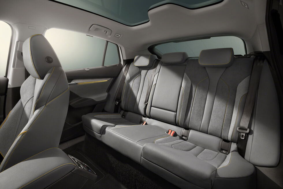 enyaq-coupe-seats-rear1