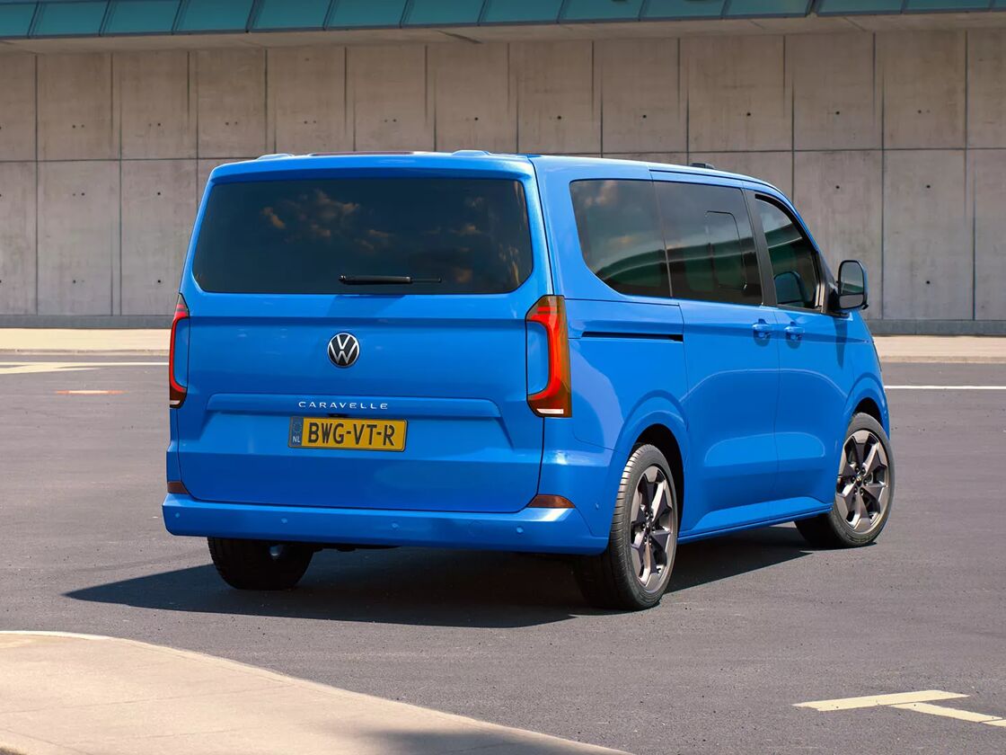 Volkswagen-Bedrijfswagens-Nieuwe-Volkswagen-Transporter-24-Blok-6