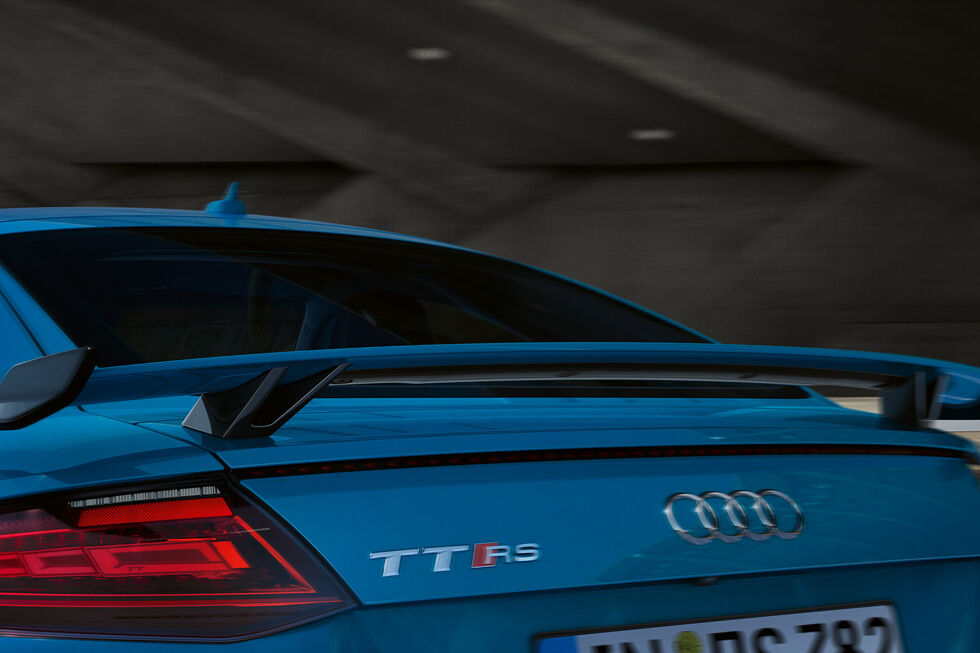 092019 Audi TT RS-06.jpg