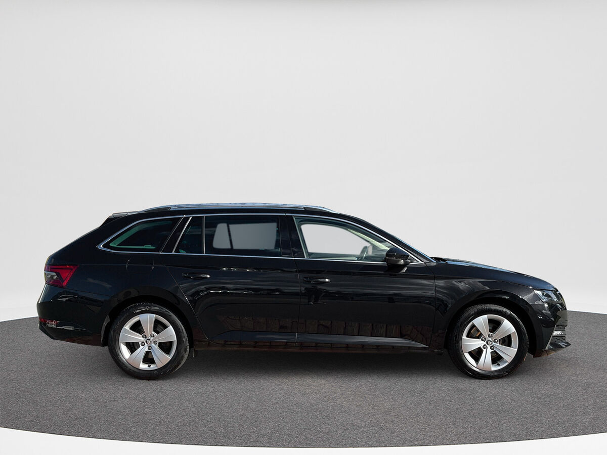 Škoda Superb Combi 1.4 TSI iV 218Pk Business Edition Plus | PHEV  | Canton | Standkachel | DCC | Trekhaak | ACC |