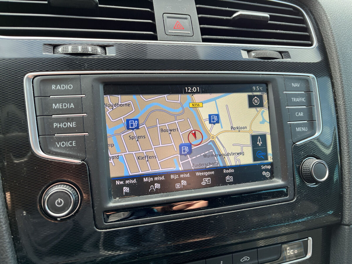 Volkswagen Golf GTE 1.4 TSI GTE 204 pk Connected Series | Clima | Cruise | Navi | PDC |