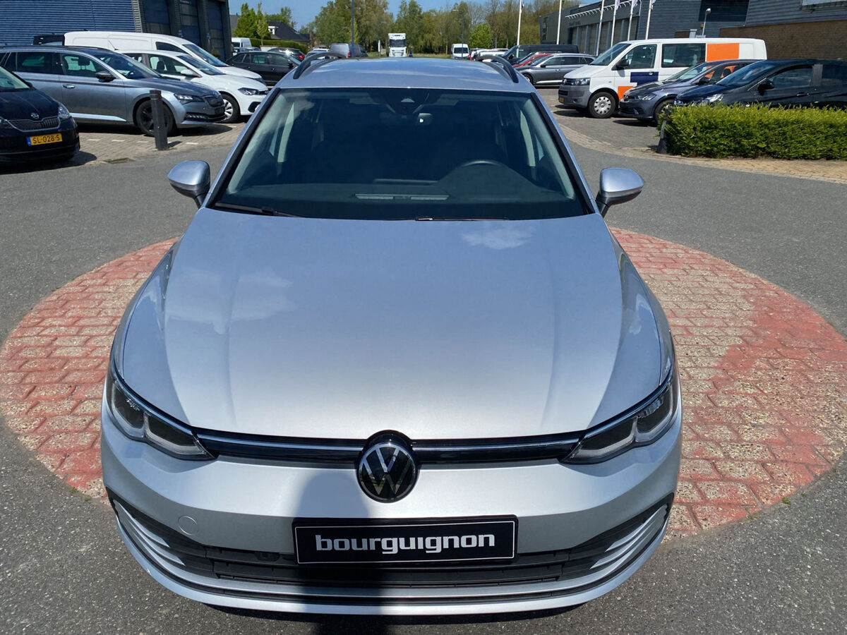 Volkswagen Golf Variant 1.0 TSI 110 pk Life | Adapt. Cruise | Clima | Navi | A-Camera |