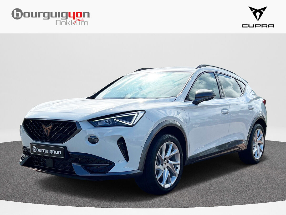 CUPRA Formentor 1.4 e-Hybrid 204 pk Essential | PHEV | Lane Assist | Navi via app! | Keyless | LED | ACC |