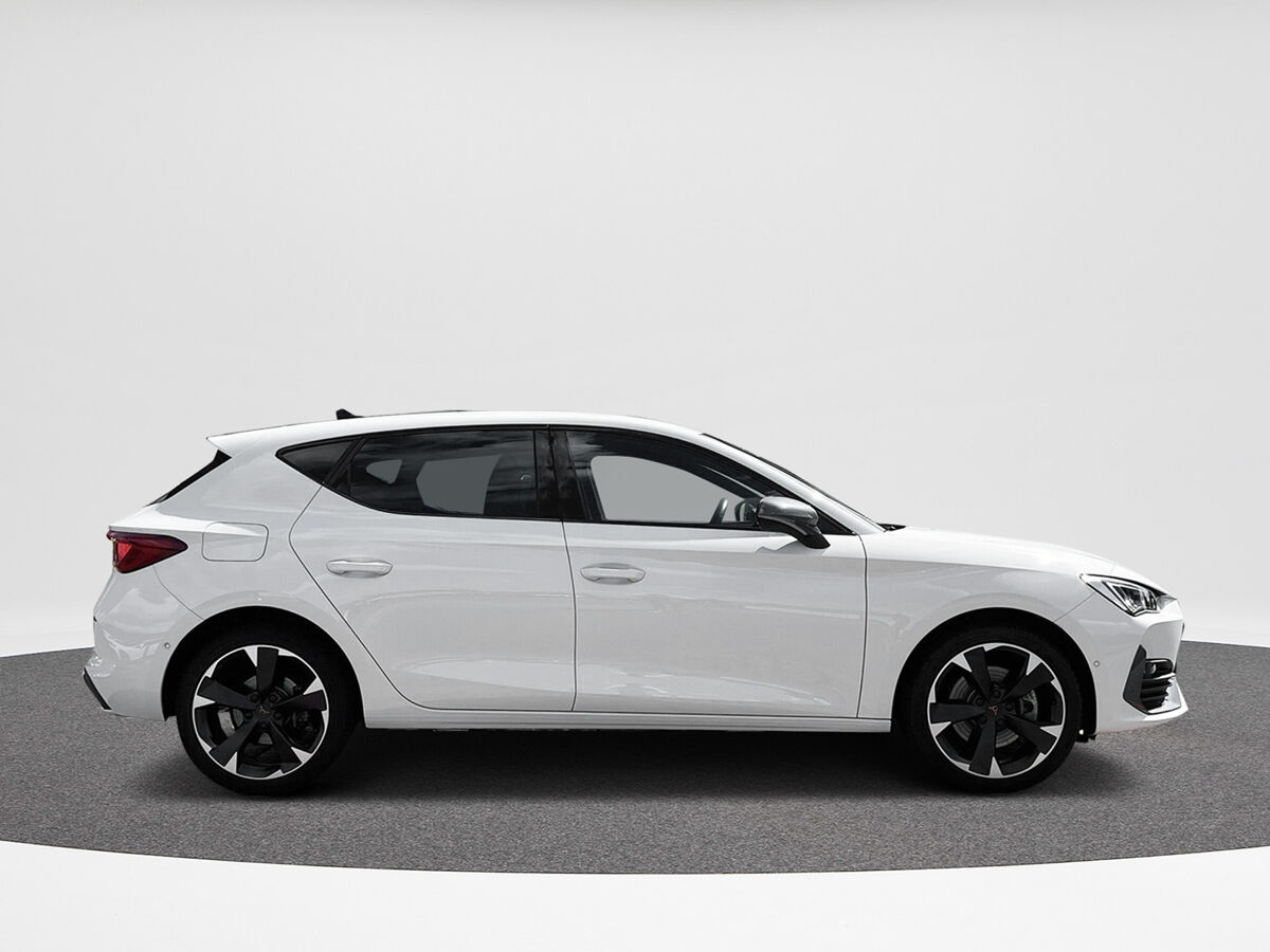 SEAT Leon 1.4 TSI 204 pk eHybrid PHEV FR | Clima | PDC | Navi | A-Camera |