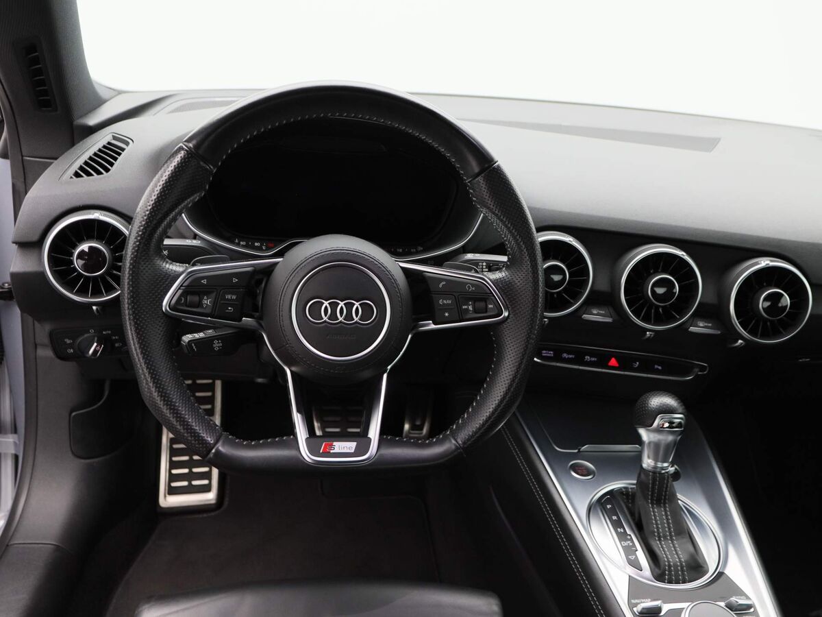 Audi TT 1.8 TFSi 180 Pk S-Line | ECC | Navi | Cruise | B&O audio | Orig NL | 19 Inch RS Velgen