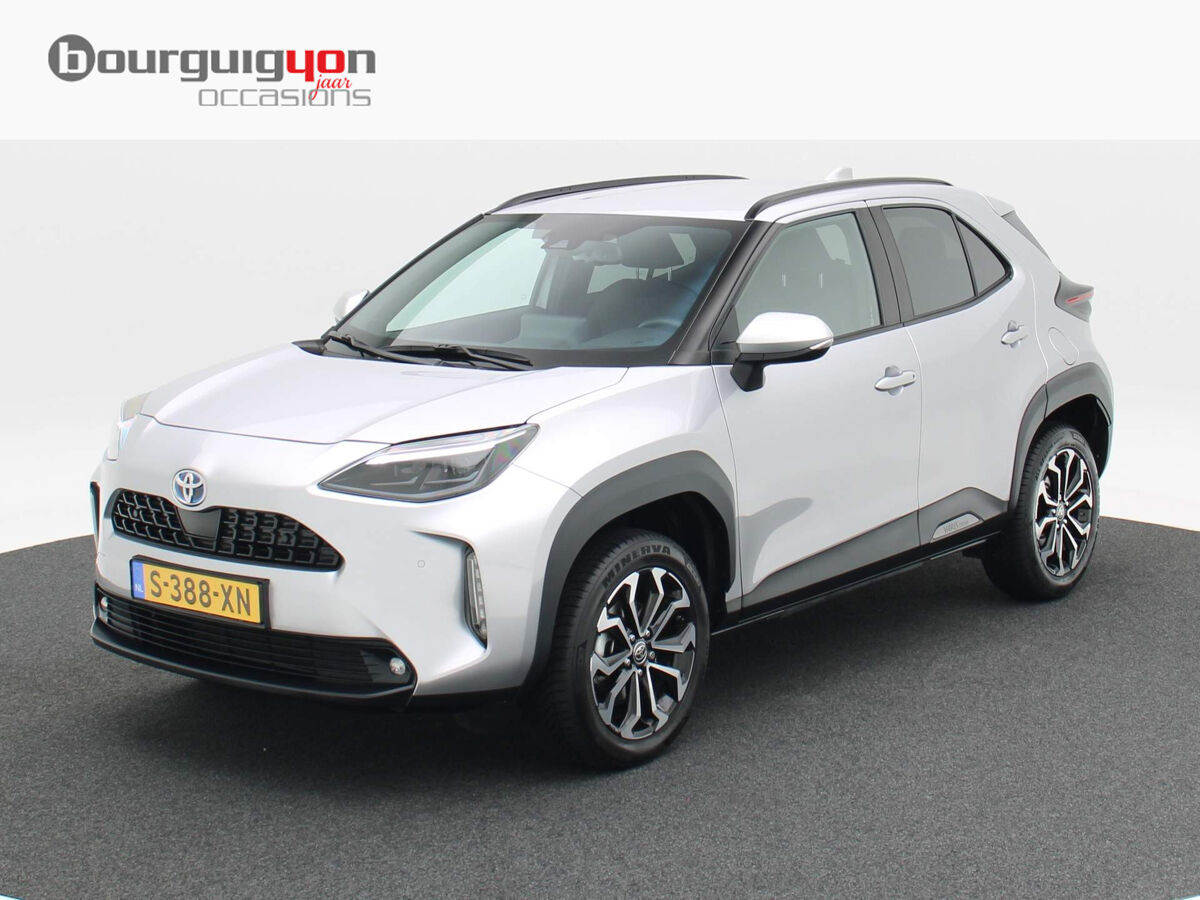 Toyota Yaris Cross 1.5 Hybrid Dynamic | Navi | Camera | 17 Inch | Adaptive Cruise | Stoelverwarming | 24.510 Km!!