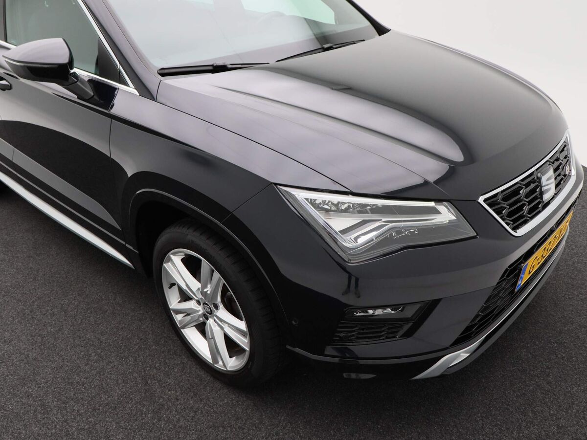 SEAT Ateca 1.5 TSi 150 Pk DSG FR Business Intense | Navi | 18 Inch | 360 Camera | Virtual Cockpit | Privacy Glass