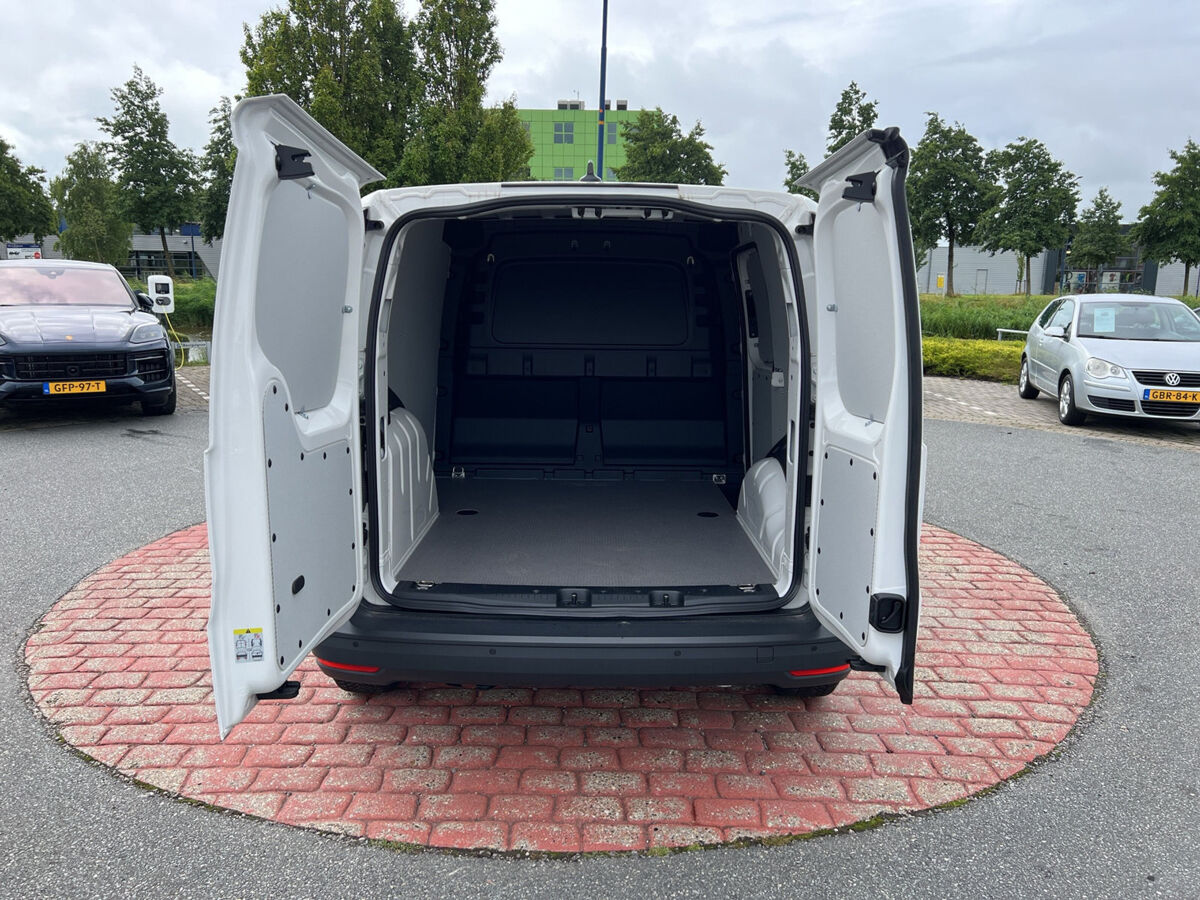 VW-Bedrijfswagens Caddy Cargo 2.0 TDI 102 pk| L1H1  | Airco | Betimmering | Achterdeuren |