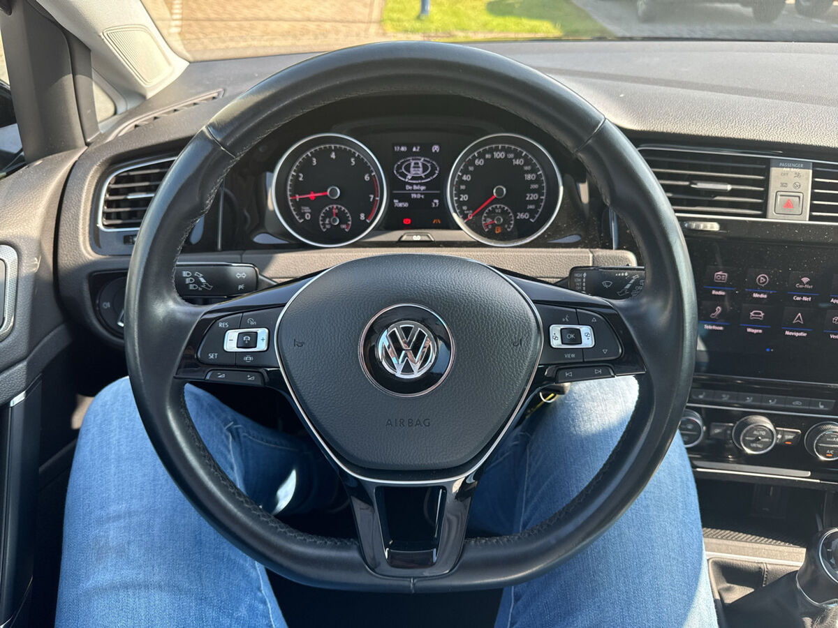 Volkswagen Golf 1.0 TSI 115 pk Comfortline | IQ Drive | Navi | PDC |