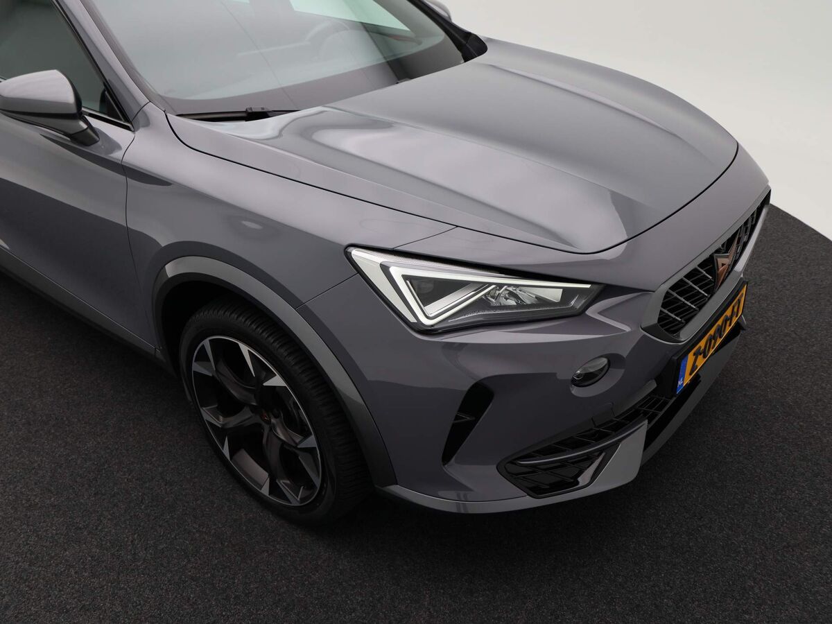 CUPRA Formentor 1.4 e-Hybrid 204 Pk DSG | Navi | Full LED | 19 Inch | Virtual Cockpit | Privacy Glass | 21.792 Km!!