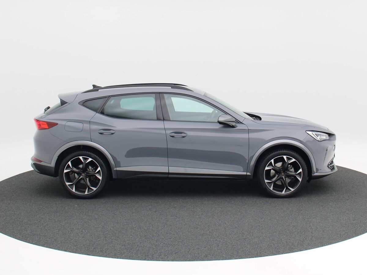 CUPRA Formentor 1.4 e-Hybrid 204 Pk DSG | Navi | Full LED | 19 Inch | Virtual Cockpit | Privacy Glass | 21.792 Km!!