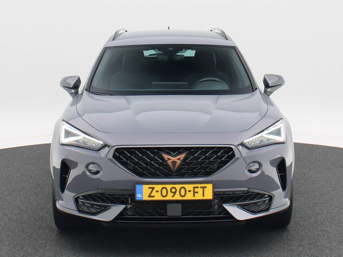 CUPRA Formentor 1.4 e-Hybrid 204 Pk DSG | Navi | Full LED | 19 Inch | Virtual Cockpit | Privacy Glass | 21.792 Km!!