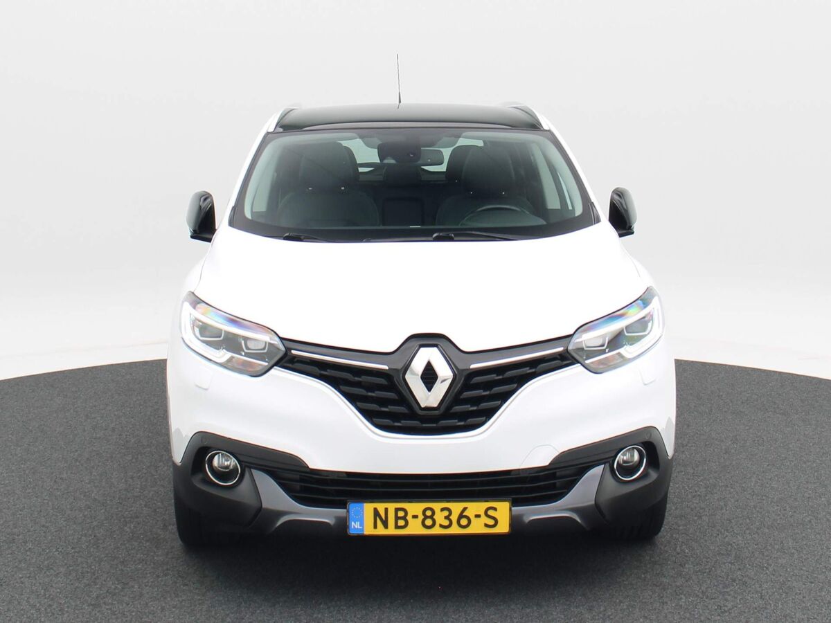 Renault Kadjar 1.2 TCe Automaat Bose | Navi | Panoramadak | 19 Inch | Trekhaak | Camera | Privacy Glass