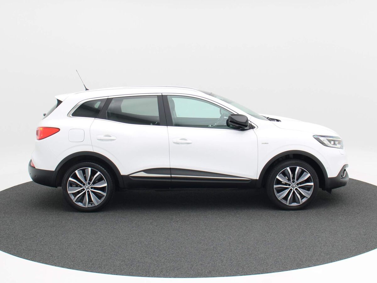 Renault Kadjar 1.2 TCe Automaat Bose | Navi | Panoramadak | 19 Inch | Trekhaak | Camera | Privacy Glass