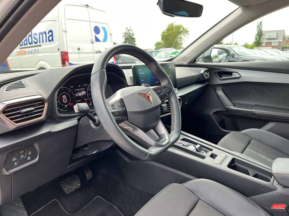 CUPRA Formentor 1.4 e-Hybrid 204 pk PHEV | Clima | App Connect | Navi via App |