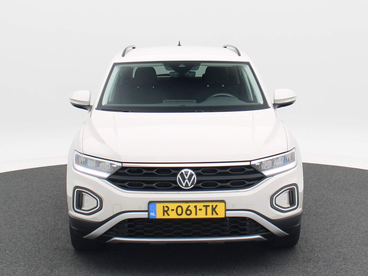 Volkswagen T-Roc 1.5 TSi Life Business | Carplay | LED | Adapt. cruise | 17 Inch | Parkeersensoren | 54.120 Km!!