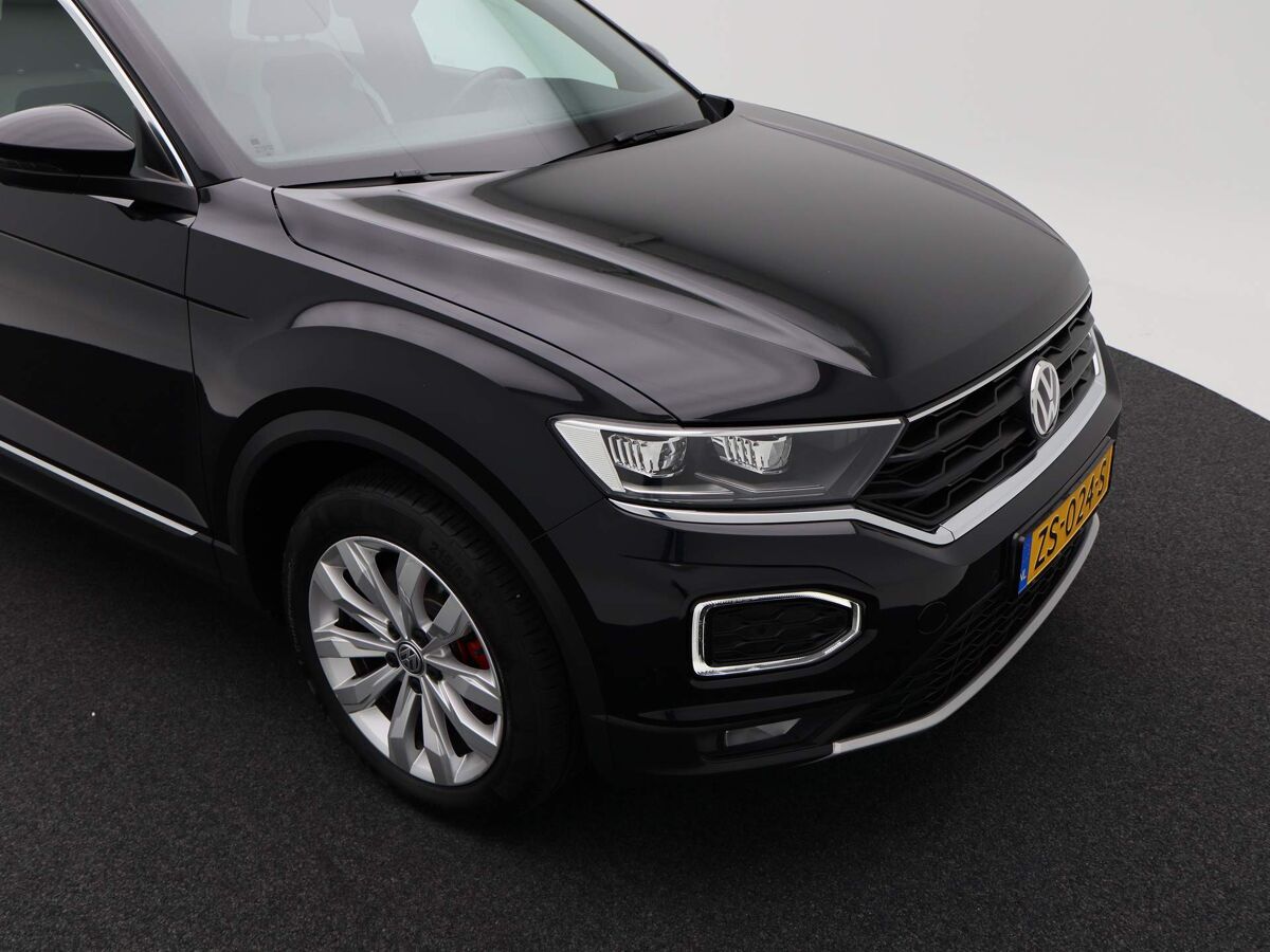 Volkswagen T-Roc 1.5 TSi 150 Pk DSG Sport | Carplay | Navi | Adaptive Cruise | Full LED | 17 Inch