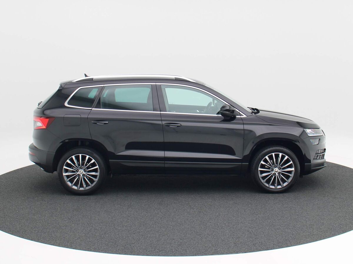 Škoda Karoq 1.5 TSi 150 Pk Business Edition | Adaptive cruise | ECC | Carplay | Achteruitrijcamera