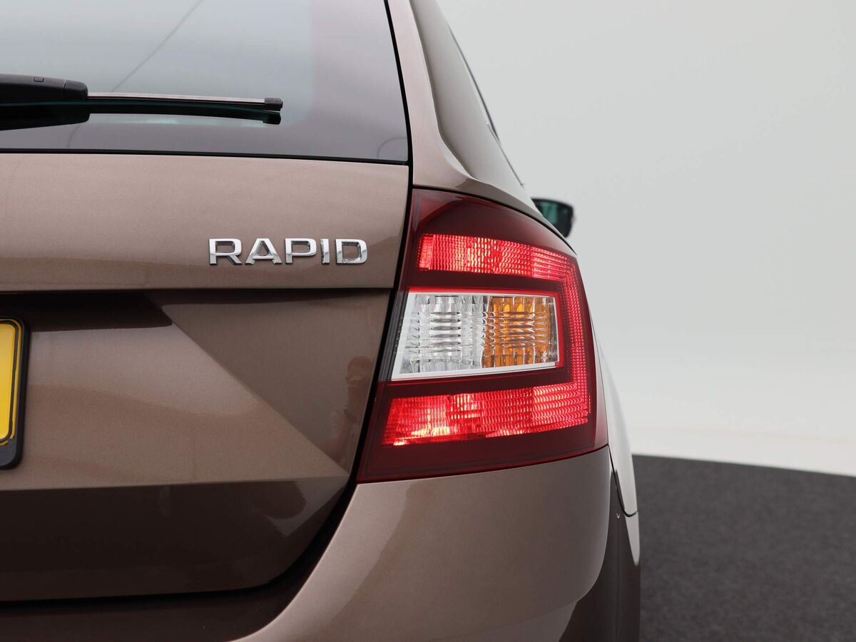 Škoda Rapid Spaceback 1.0 TSi Greentech Drive | Trekhaak | Navi | Carplay | Cruise | Stoelverwarming