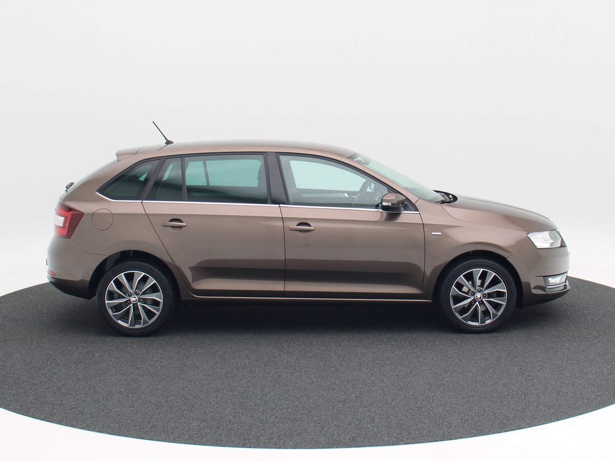 Škoda Rapid Spaceback 1.0 TSi Greentech Drive | Trekhaak | Navi | Carplay | Cruise | Stoelverwarming