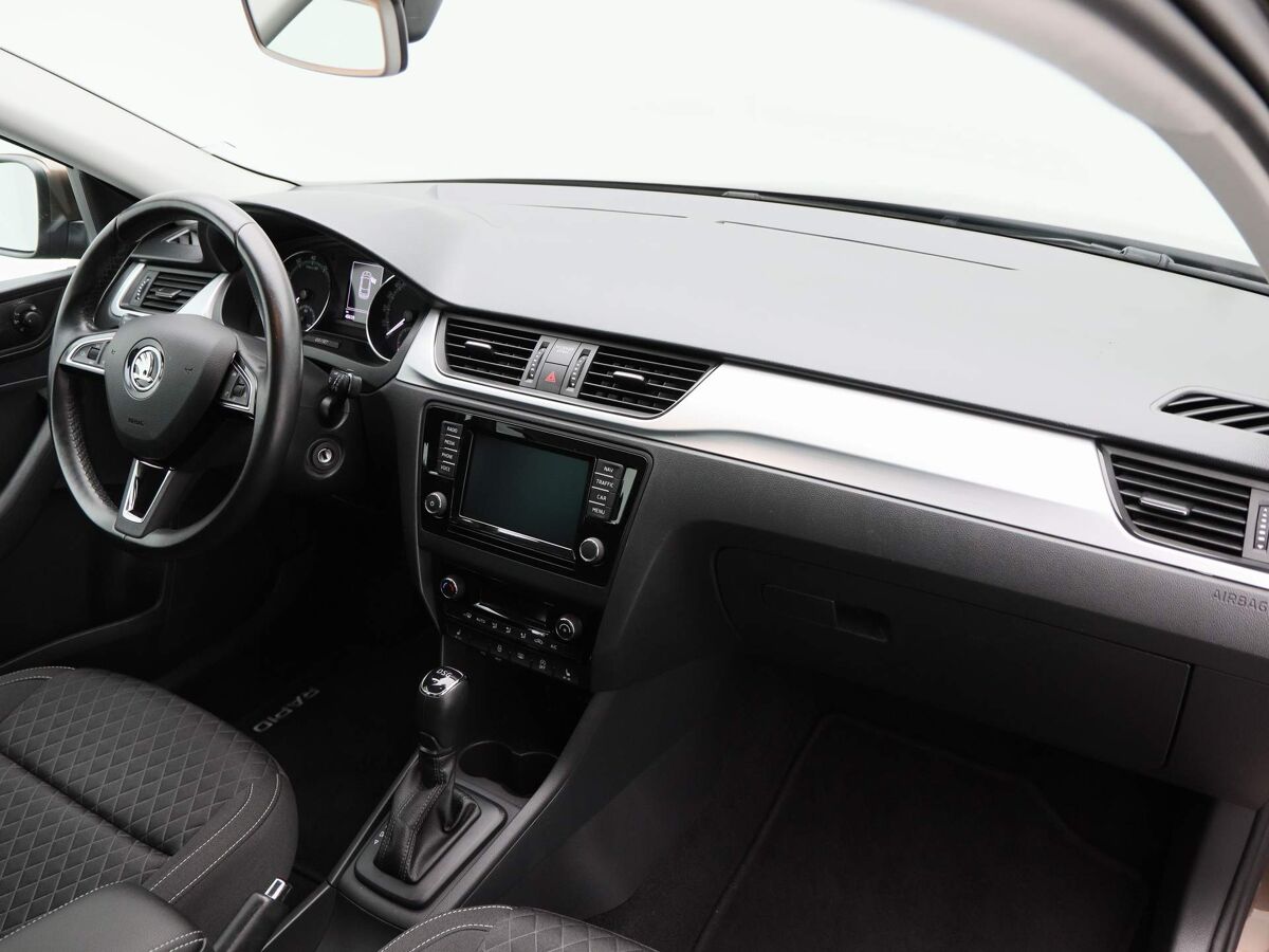 Škoda Rapid Spaceback 1.0 TSi Greentech Drive | Trekhaak | Navi | Carplay | Cruise | Stoelverwarming