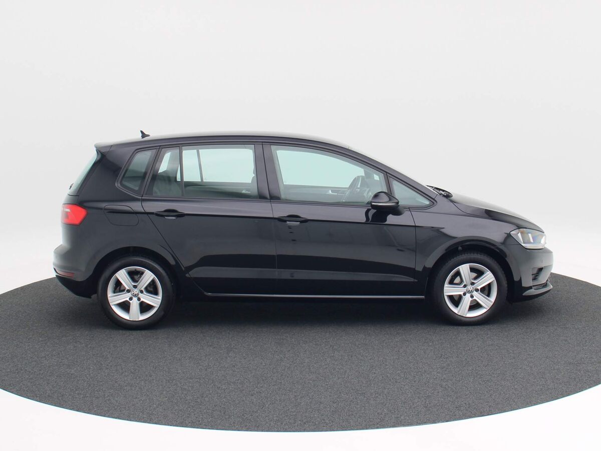 Volkswagen Golf Sportsvan 1.2 TSi 105 Pk DSG Comfortline Navi | Bluetooth | ECC | 16 Inch | Parkeersensoren | 110.452 Km!!