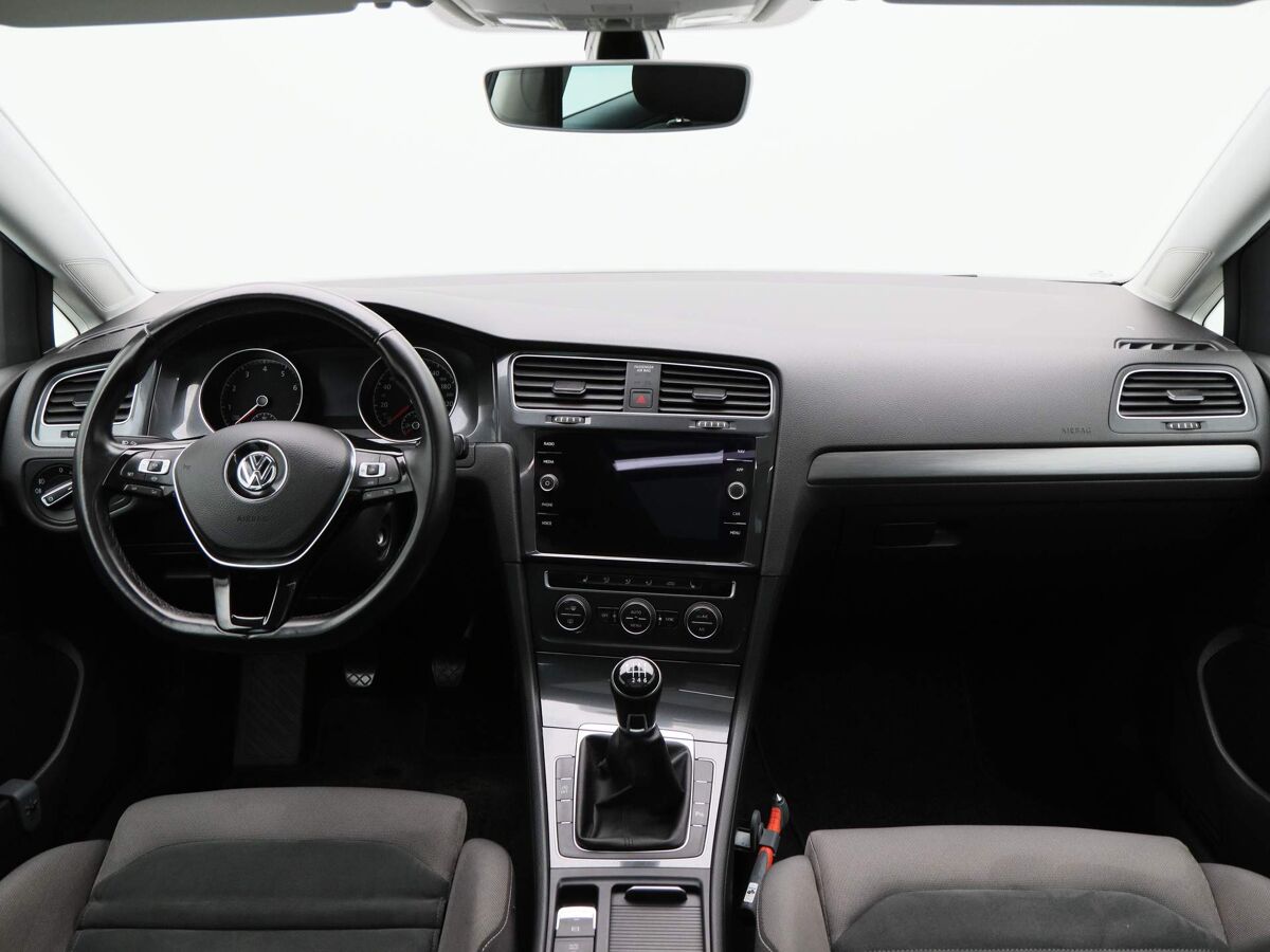 Volkswagen Golf Variant 1.5 TSi 130 Pk Highline | Adaptive cruise | Stoel verw. | Panorama | Navi | Carplay | LED |