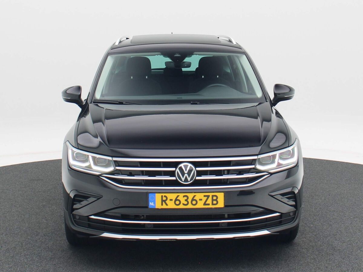 Volkswagen Tiguan 1.5 TSi 150 Pk DSG Elegance | Full LED | Panoramadak | 18 Inch | Adapt. Cruise | Camera | Elek. Achterklep