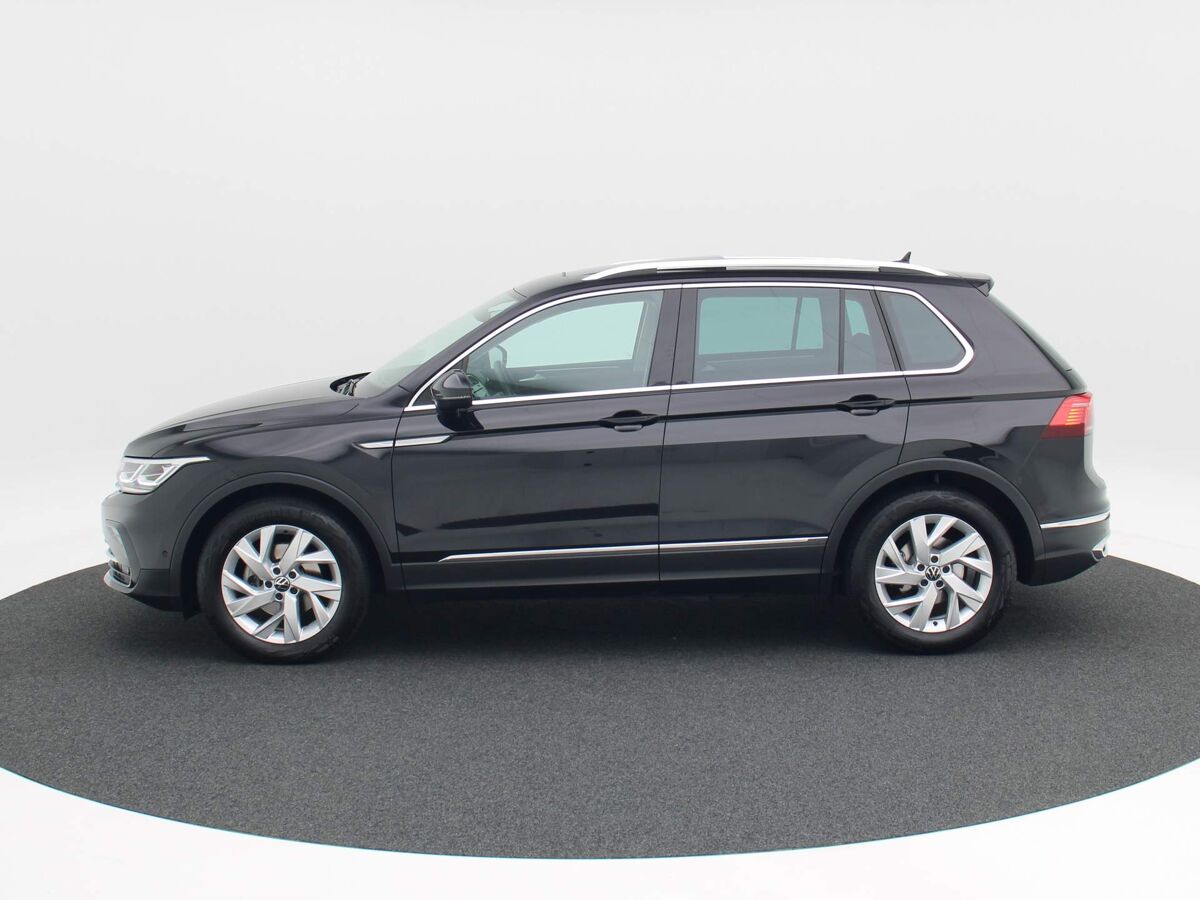 Volkswagen Tiguan 1.5 TSi 150 Pk DSG Elegance | Full LED | Panoramadak | 18 Inch | Adapt. Cruise | Camera | Elek. Achterklep