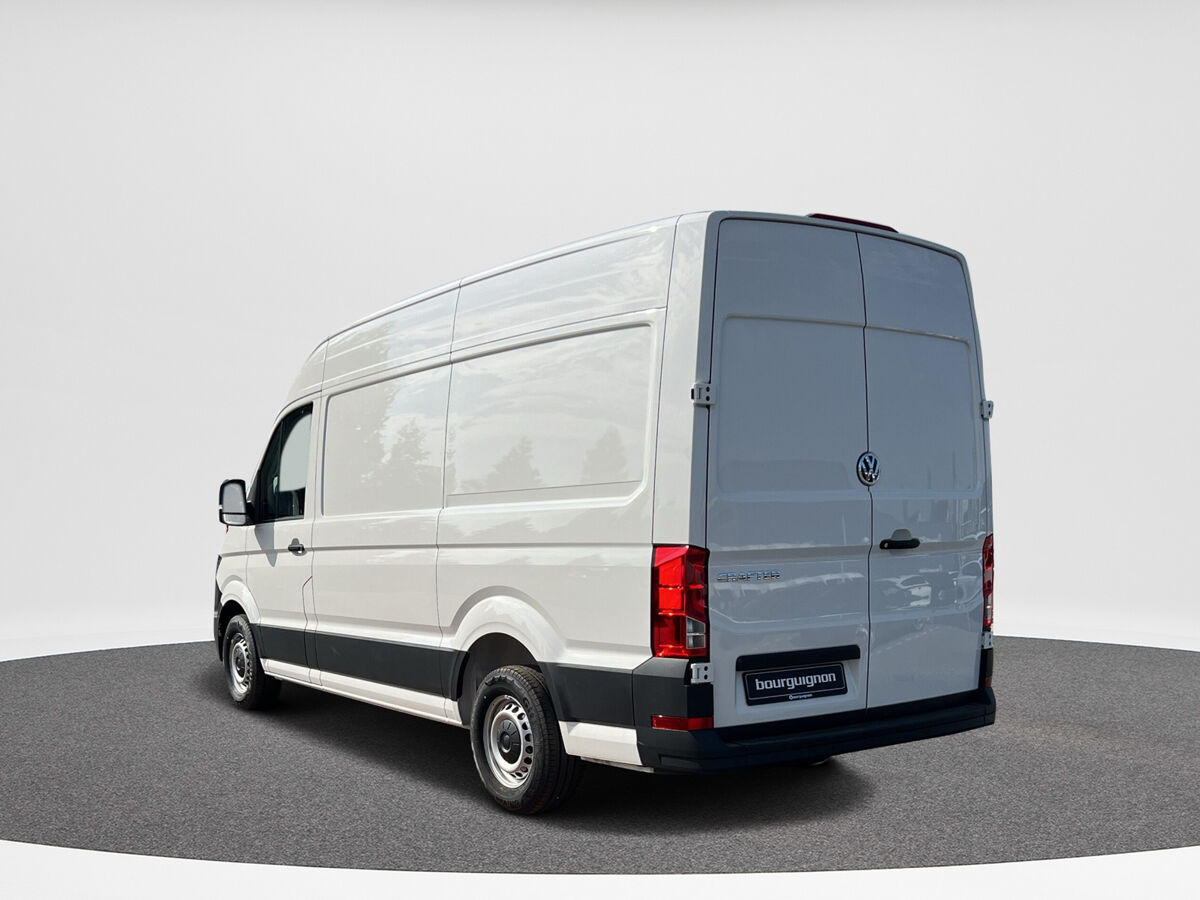 VW-Bedrijfswagens Crafter 35 2.0 TDI L3H3 Comfortline 140 pk | Parkeersens. | Front Assist | Lane Assist |