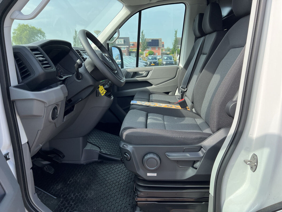 VW-Bedrijfswagens Crafter 35 2.0 TDI 140 pk H6 L3H3 | Airco | ERGO | App Connect | Navi via App | PDC |