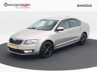 Škoda Octavia 1.0 TSi 115 Pk DSG Ambition Business | Navi | 18 Inch | Trekhaak | Sportstoelen | Cruise Controle | 96.077 Km!!