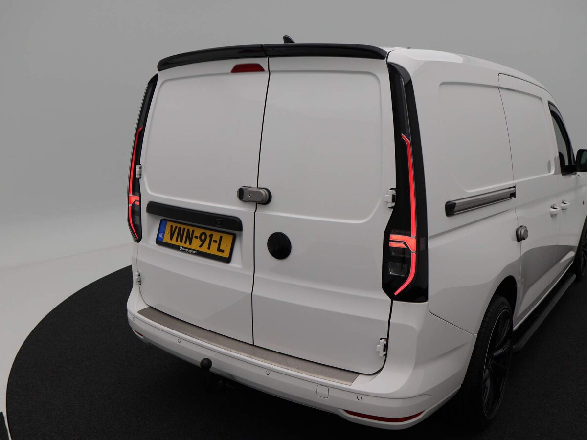 VW-Bedrijfswagens Caddy Cargo Maxi 2.0 TDi 122 Pk DSG 1St Edition | Full LED | Trekhaak | 19 Inch | Leer | Adapt. Cruise | 36.307 Km!!