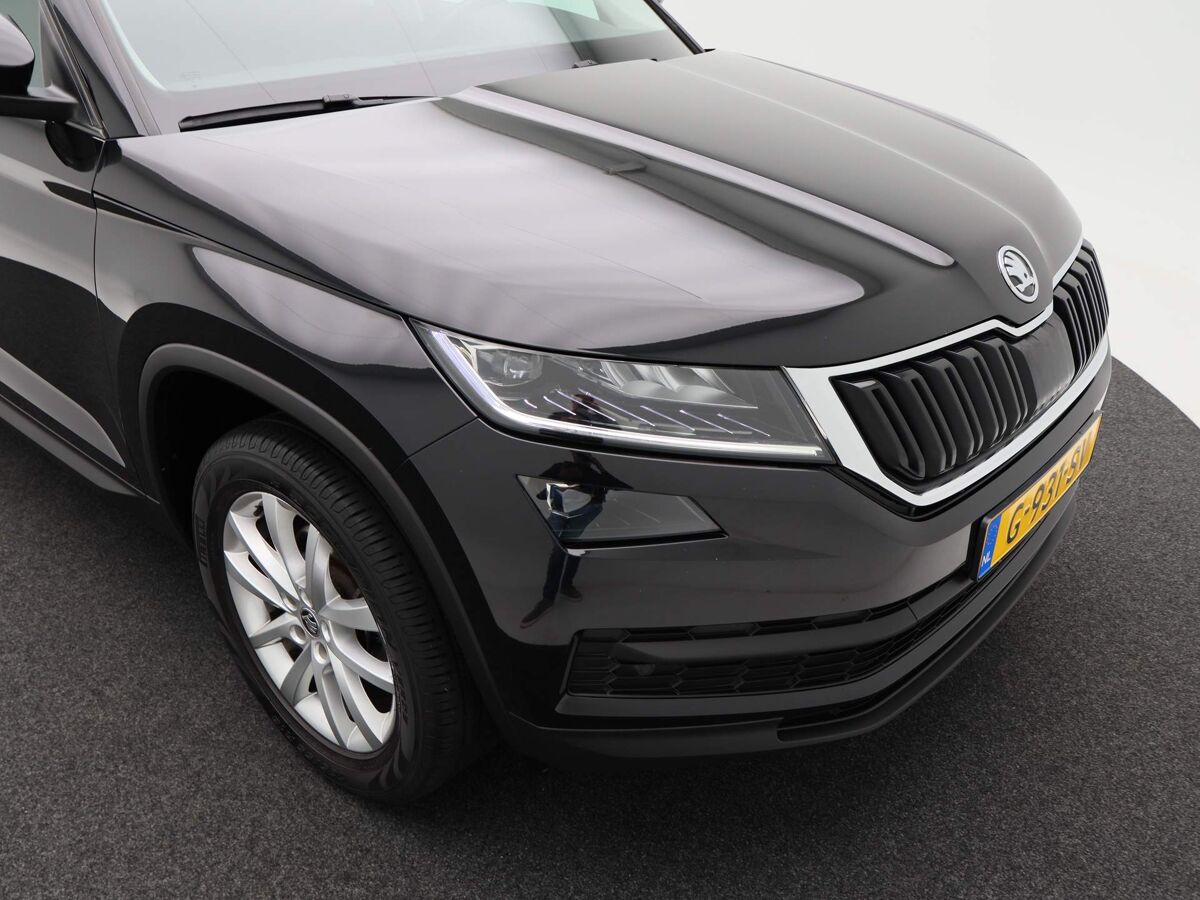 Škoda Kodiaq 1.5 TSi 150 Pk DSG Limited Business Edition | Navi | Trekhaak | Camera | Canton Audio | Full LED | Stoelverwarming | 18 Inch