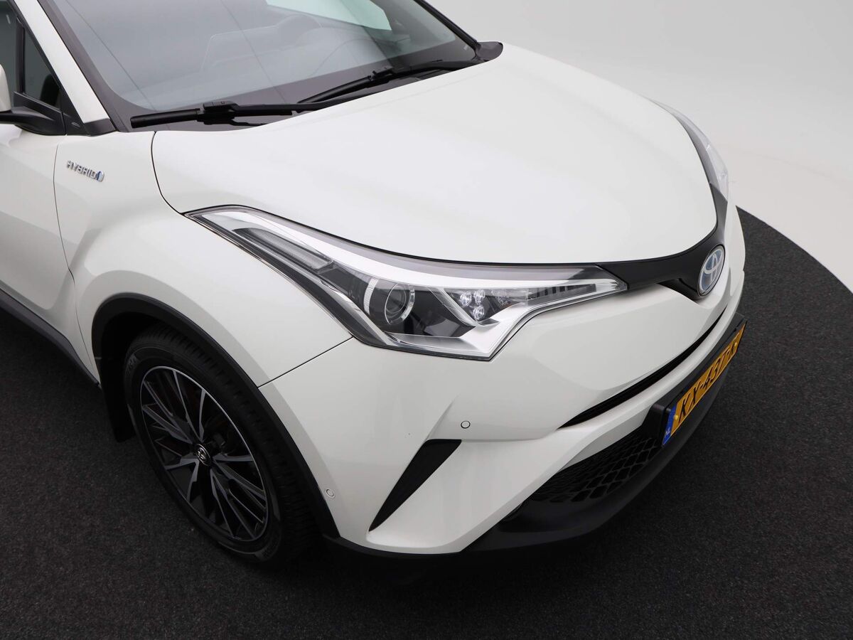 Toyota C-HR 1.8 Hybrid Executive | Navi | Cruise | 18 Inch | Camera | Privacy Glass | 90.908 Km!!