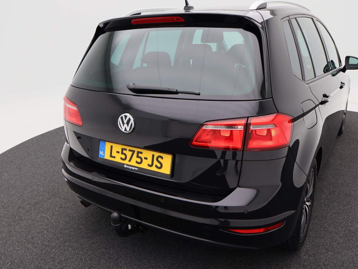 Volkswagen Golf Sportsvan 1.2 TSi Business Edition | Trekhaak | Adap. Cruise | Stoel Verw. | Navi | Bluetooth