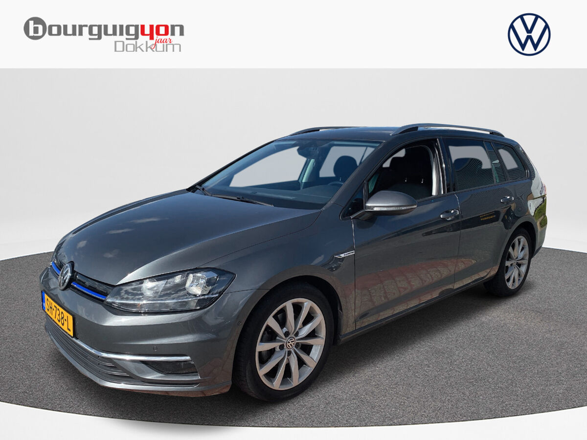 Volkswagen Golf Variant 1.5 TSI 130 pk DSG Business | ERGO Massage | Trekhaak | Navi | Clima |