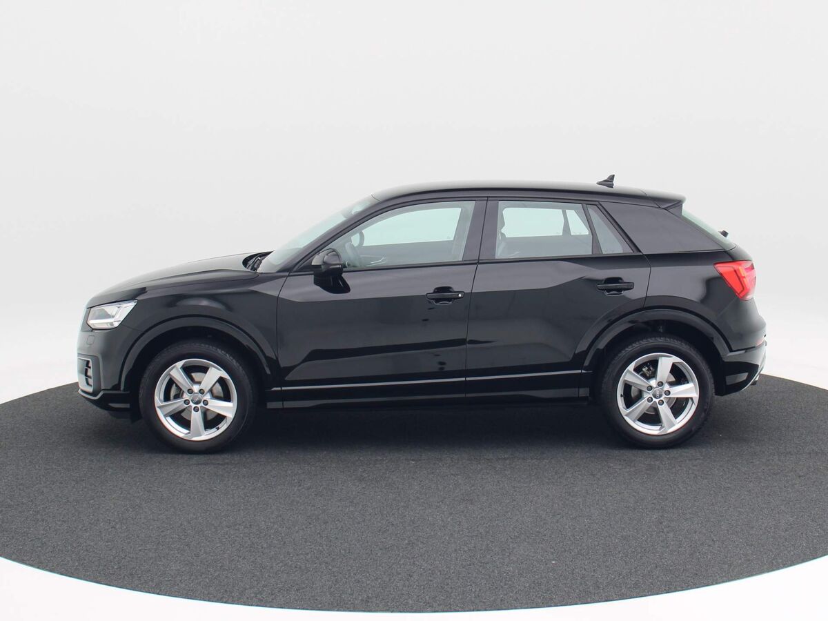 Audi Q2 30 TFSi 115 Pk Epic | Full LED | Navi | ECC | Stoelverwarming | Trekhaak | 17 Inch | Parkeersensoren