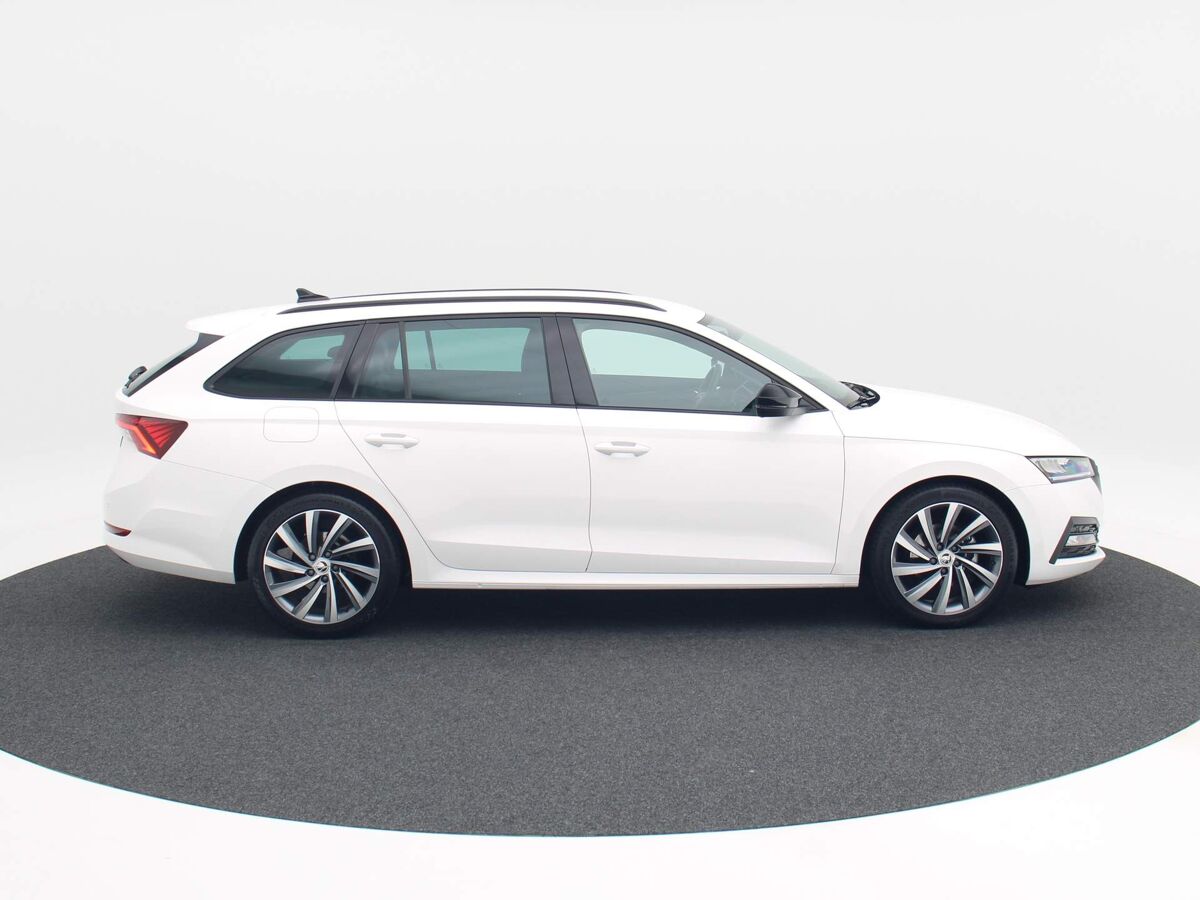 Škoda Octavia Combi 1.0 TSi Sport Business | Leder | Sportstoelen | 18 Inch | Navi | PDC | Privacy Glass | Stoelverwarming