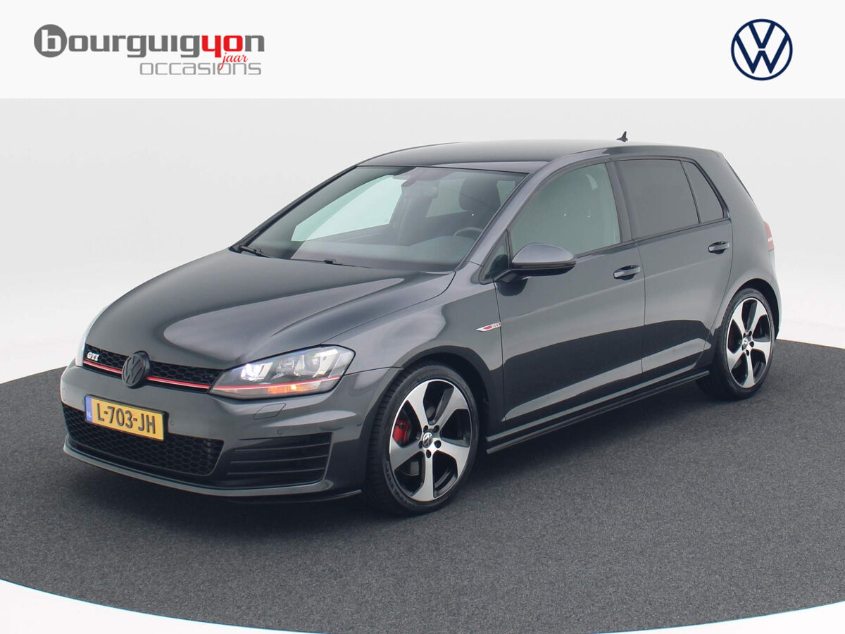 Volkswagen Golf 2.0 TSI GTi 300 Pk DSG | Xenon | 18 Inch | Navi | Privacy Glass | Stoelverwarming