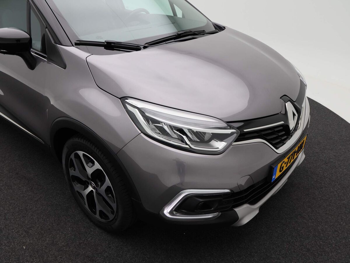 Renault Captur 1.3 TCe 130 Pk Intens | Navi | Camera | ECC | Cruise | Trekhaak | 17 Inch | 71.094 Km!!