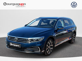 Volkswagen Passat Variant 1.4 TSI PHEV GTE | Leder | Trekhaak | Camera rondom |