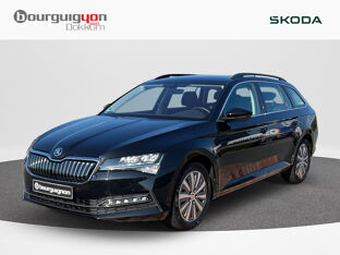 Škoda Superb Combi 1.4 TSI iV 218 pk PHEV | Trekhaak | Stoelverwarming | Navi | Clima | PDC |