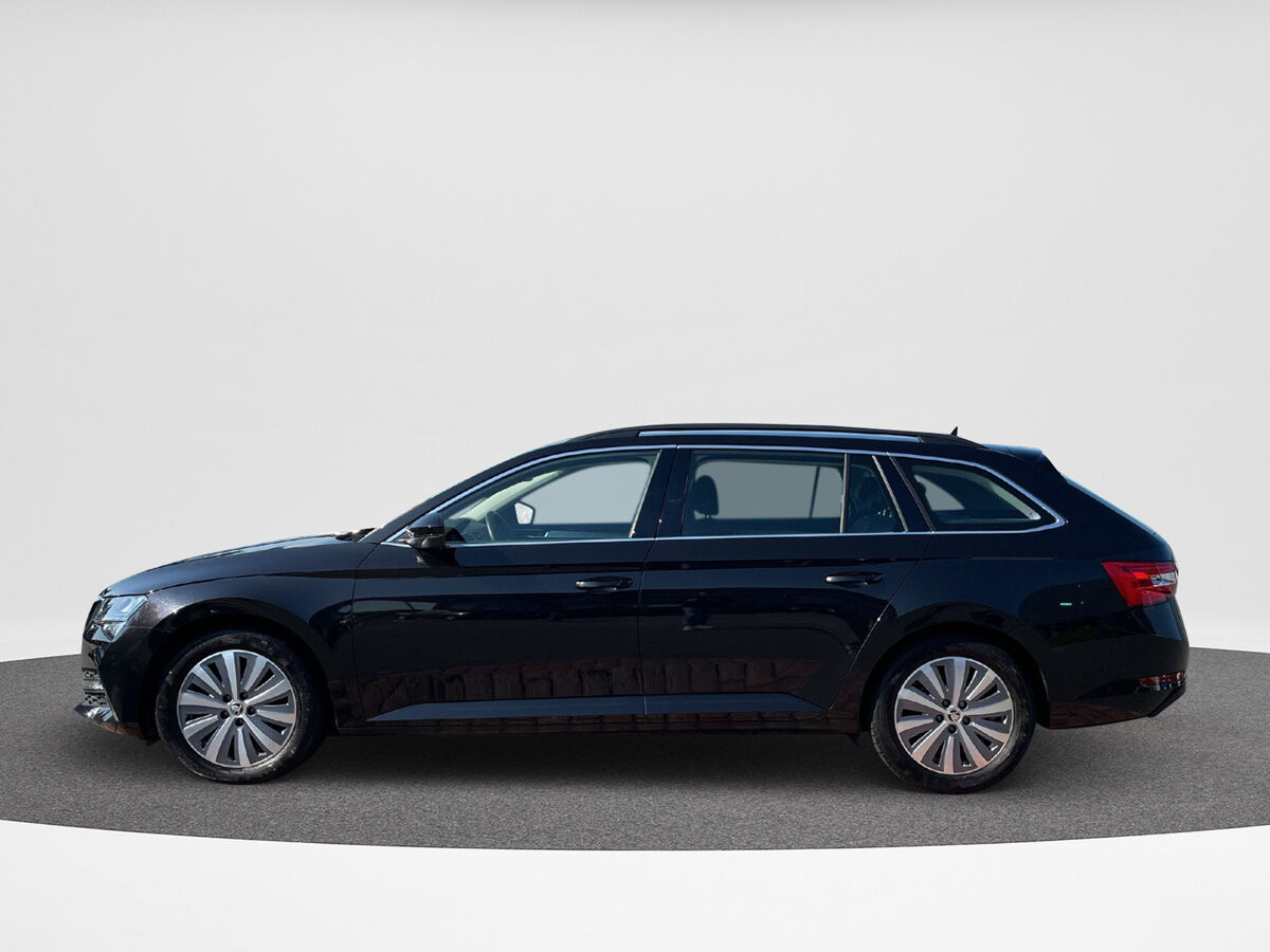 Škoda Superb Combi 1.4 TSI iV 218 pk PHEV | Trekhaak | Stoelverwarming | Navi | Clima | PDC |