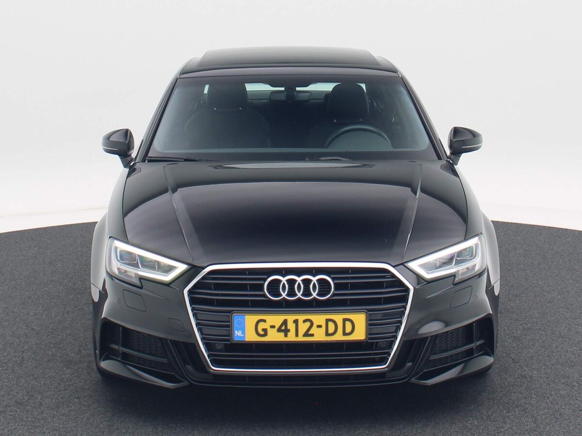 Audi A3 Limousine 35 TFSi 150 Pk S-Line | B&O | Panorama | 18 Inch | Navi | Full LED | 79.108 Km!!