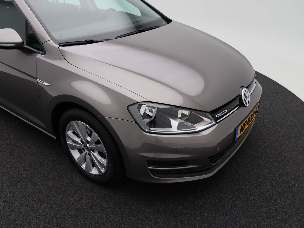 Volkswagen Golf 1.0 TSi 115 Pk DSG Comfortline | Cruise Controle | 16 Inch | Parkeersensoren V+A | Trekhaak | 64.355 Km!!