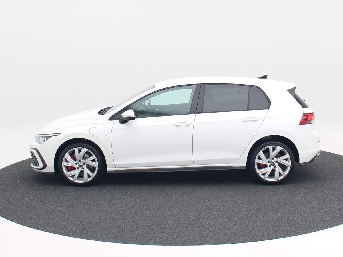 Volkswagen Golf GTE 1.4 TSi 245 Pk DSG GTE | Navi | Full LED | 18 Inch | Privacy Glass  | 23.271 Km!!